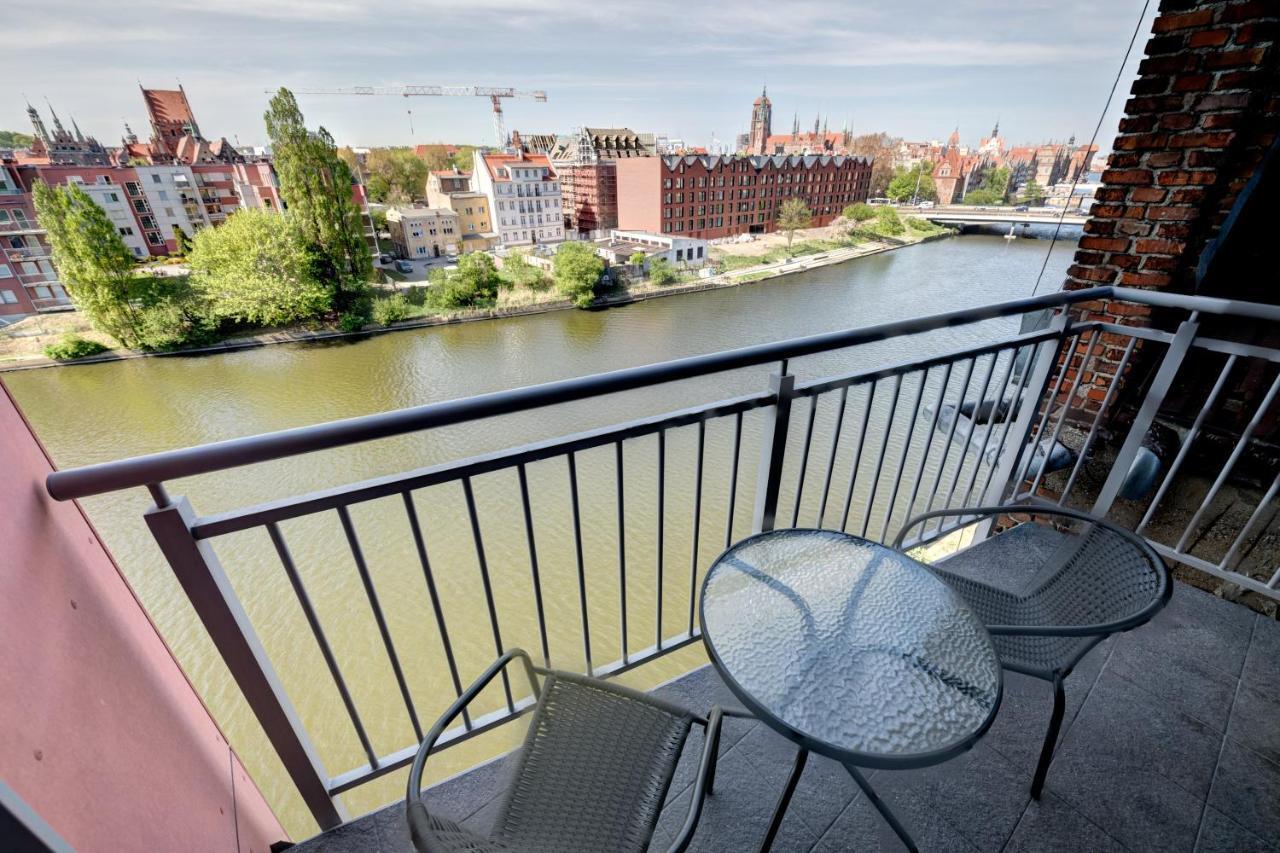 Live & Travel Apartments - Waterlane Island Гданьск Экстерьер фото
