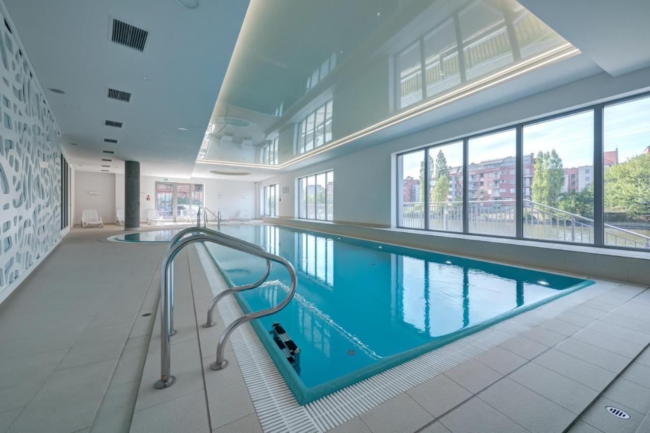 Live & Travel Apartments - Waterlane Island Гданьск Экстерьер фото