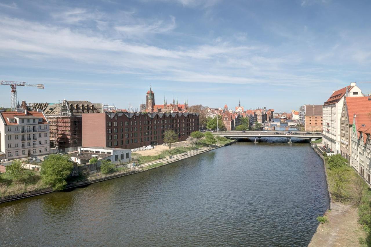 Live & Travel Apartments - Waterlane Island Гданьск Экстерьер фото